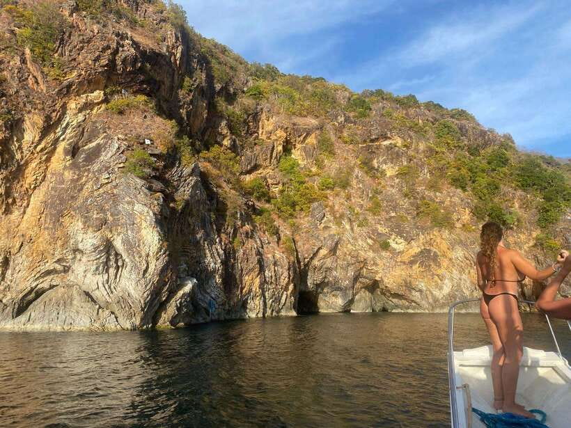 3DAYS AND 2NIGHTS SNORKEL ISLANDS HOPPING EXPEDITION - Who should book this snorkel-and-huts expedition