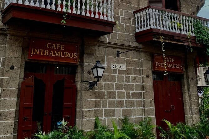 A Full Day Tour Adventure From Manila’s History to Volcano Views - How this Manila-to-Taal day actually feels