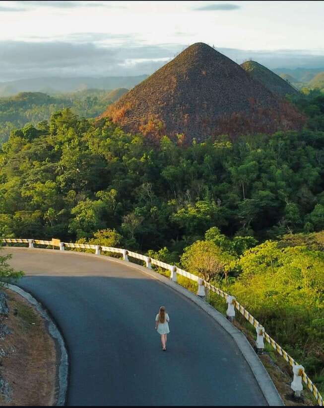 Bohol: Budget Chocolate Hills & Tarsiers -Backpacker Special - The ₱500 Entrance Fee: What It Covers and Why You Should Care