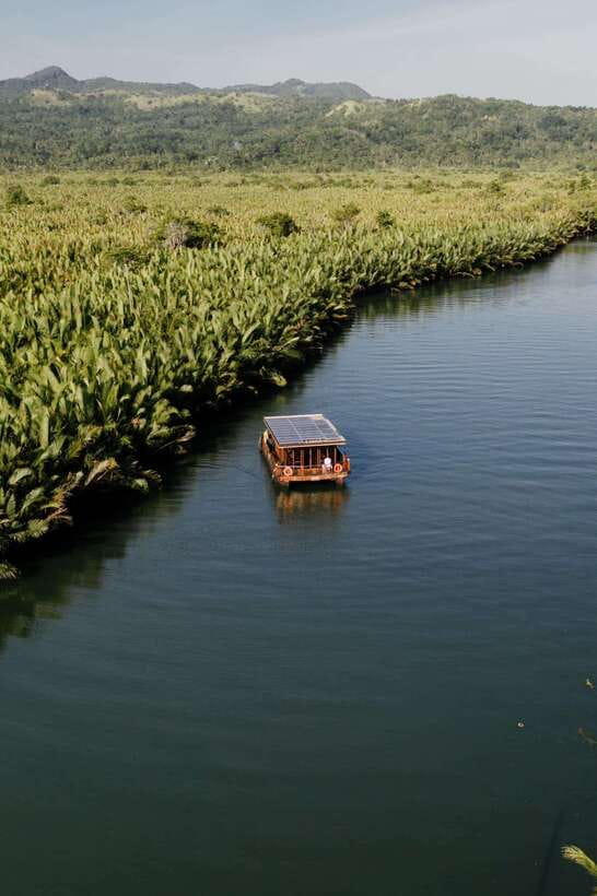 Bohol: Choco Tour + Rio Verde Lunch Buffet - Rio Verde Floating Resto Lunch Buffet on the Loboc River