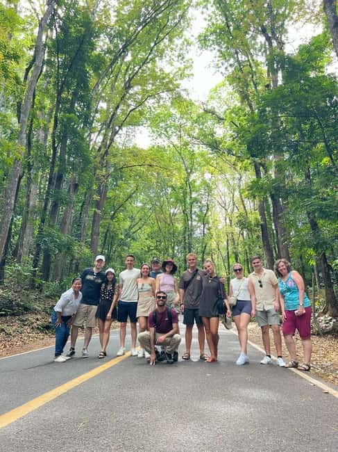 BOHOL: Chocolate Hills, Tarsiers and Loboc River Day Tour - Lemur and Butterfly Park, plus Baclayon Church for a solid ending