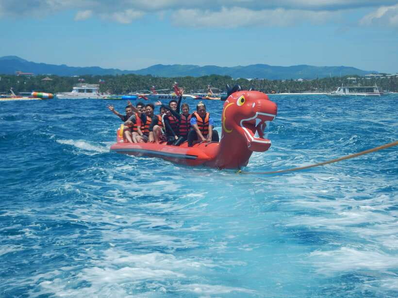 Boracay: Inflatable Banana or Dragon Boat Ride - After the Ride: Time for Photos from the Water Sports Station