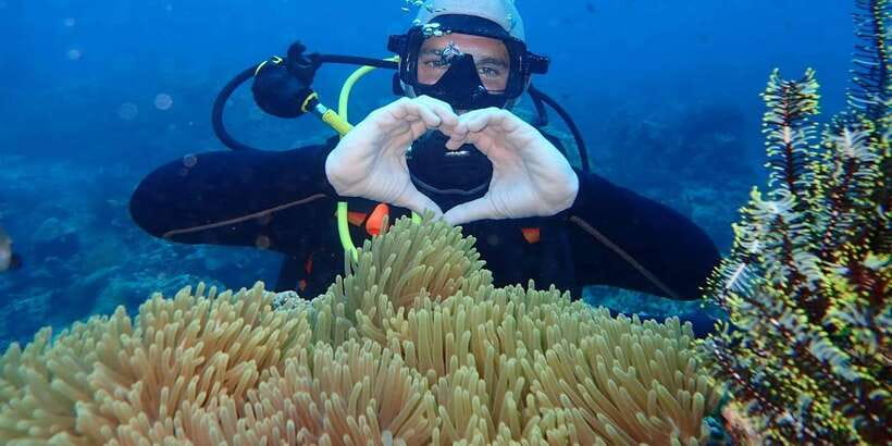 Boracay: Introduction to Scuba Diving Experience - Photo and video extras, plus your digital certificate
