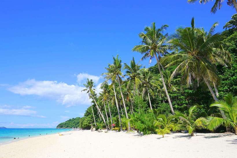 Boracay: Island Boat Tour with Crystal Cove Entry - Why a 5-Hour Island Hopping Boat Tour Fits Boracay