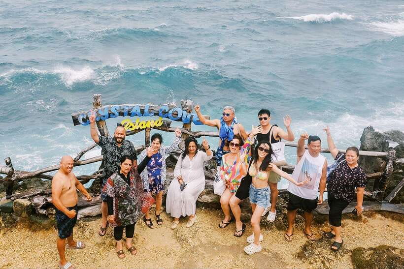 Boracay: Island Boat Tour with Crystal Cove Entry - Snorkeling Gear Included, With a 100-Peso Water-Area Fee