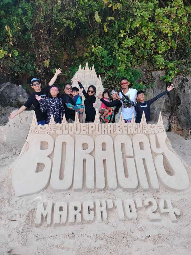 Boracay: Island Hopping with Snorkeling and Crystal Cove - Your route on the water: beaches, Crystal Cove, and nearby islands