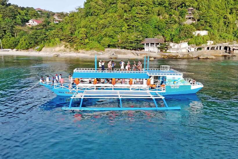 Boracay Island Rhythm Sunset Cruise - Water time: kayaking, swimming, and snorkeling, without turning it into a full day