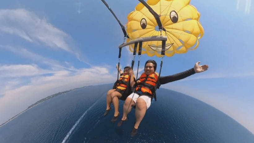 Boracay Parasailing with Insta 360 - Finding Your Way to White Beach and the Astoria Boracay Spot