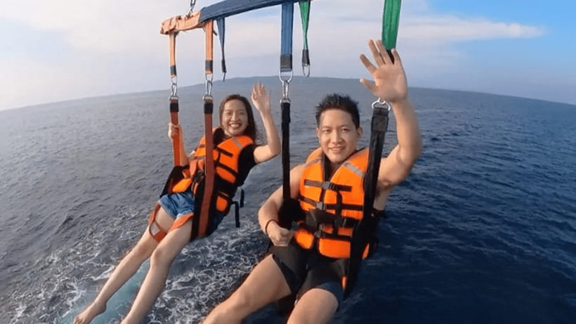 Boracay Parasailing with Insta 360 - 15 Minutes in the Air: What Parasailing at Boracay Feels Like