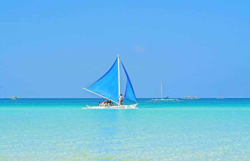 Boracay: Paraw Sailing - What Makes This Paraw Sail Different From a Typical Boat Tour