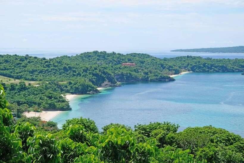 Boracay Private Land Tour - Puka Beach and Ilig-Iligan: the swim part and the big decision