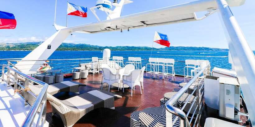 Boracay: Scenic Sunset Cruise with Live Music - Price and value: is $40 a smart deal?