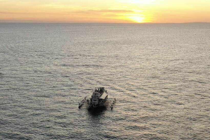 Boracay: Sunset Boat Party with Snacks - Where to Meet at White Beach by Astoria Boracay