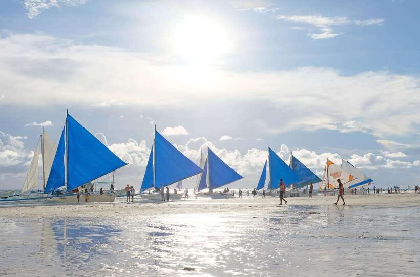 Boracay: Sunset Paraw Sailing Trip - Timing, meeting point, and how the 30-minute format works