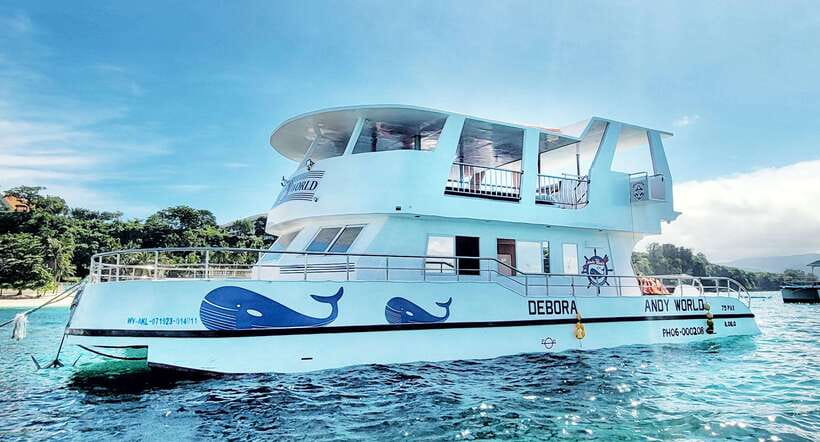 Boracay: Ultimate Party Cruise aboard the Andy World Yacht - Boracay coastline views: why the timing feels right