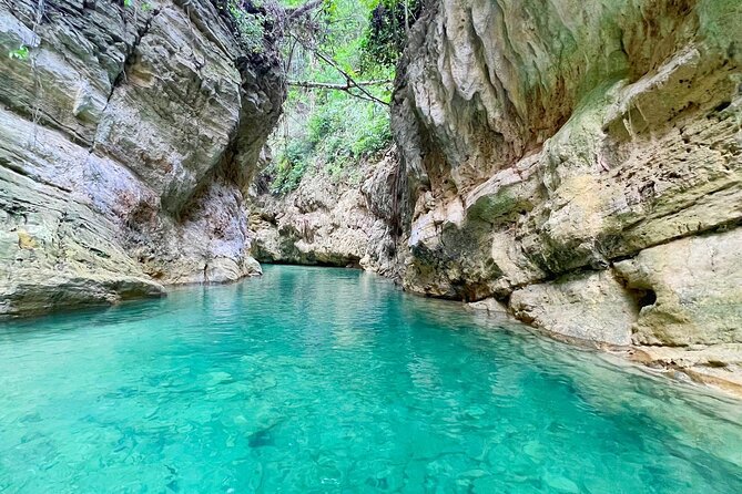 Canyoneering Cebu in Kawasan falls + meals + Cebu transfer option - The Trek Option vs. Zipline for Php 500