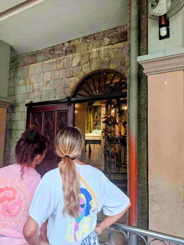 Cebu City: Walking Tour - Yap-San Diego Ancestral House: an old Filipino home from the 1600s