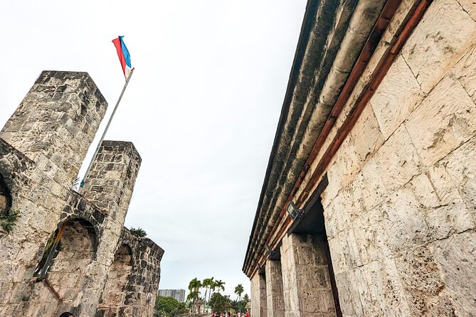 Cebu City with Sirao Garden Half Day Tour - Magellan’s Cross: short visit, big symbolism