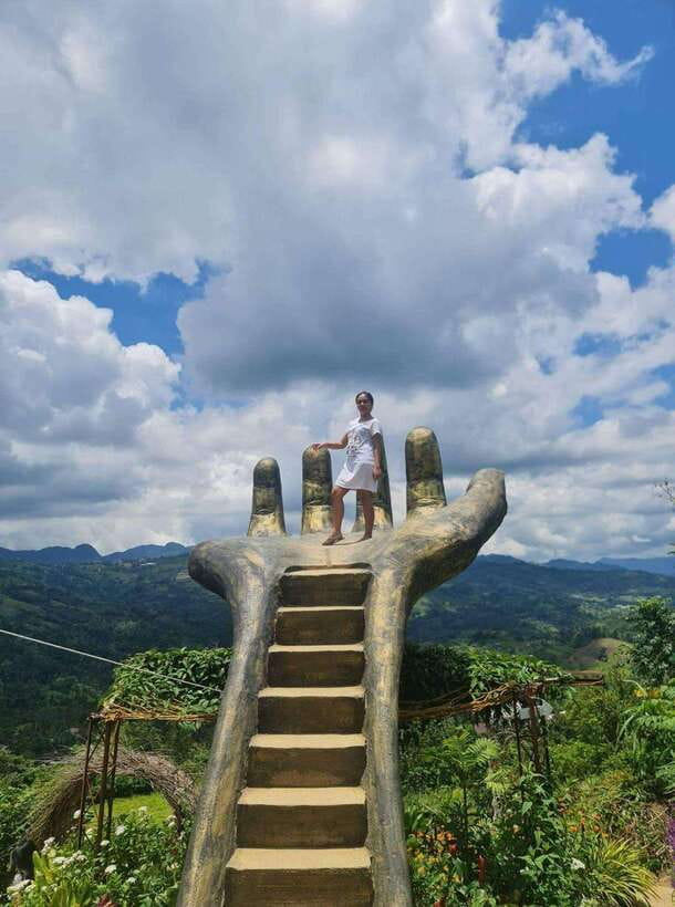 Cebu Highlands: Half-Day Escape with Optional Lunch - Taoist Temple, dragon carvings and meditation areas for a calmer finish
