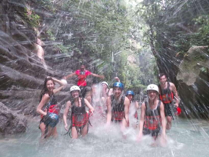 Cebu Moalboal: Kawasan Canyoneering Adventure with Lunch - Key things that make this Kawasan canyoneering day worth it