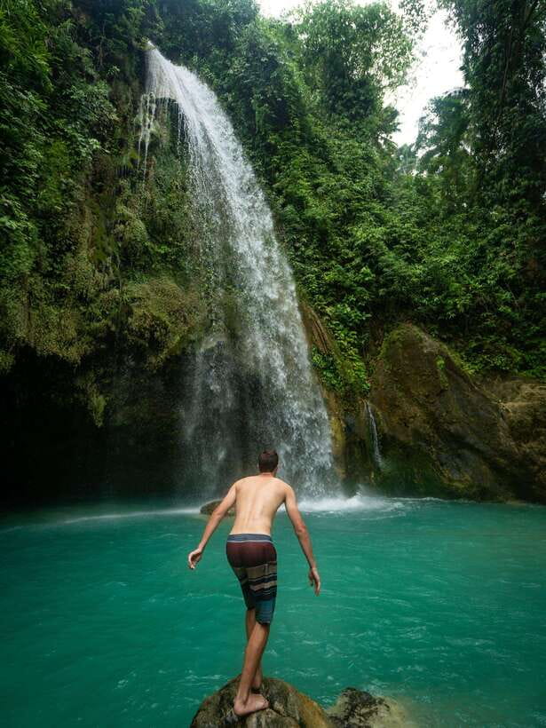 Cebu Oslob Whaleshark, Moalboal Sardines Run&Inambakan Falls - Inambakan Falls: a short guided break that actually helps