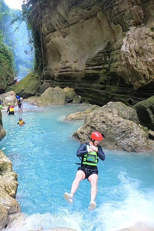 Cebu: Pescador Island, Sardines run and Kawasan Canyoneering - Lunch in Badian: A Needed Reset Before the Waterfalls