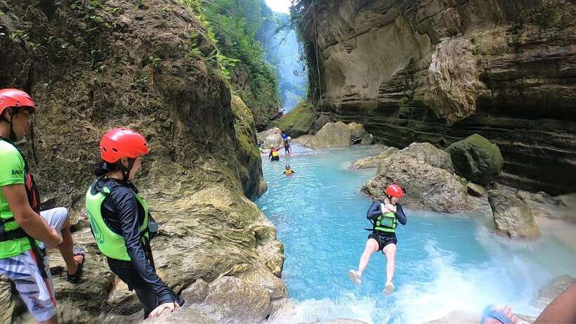 Cebu: Pescador Island, Sardines run and Kawasan Canyoneering - What You’ll See Underwater (And Why It Matters)