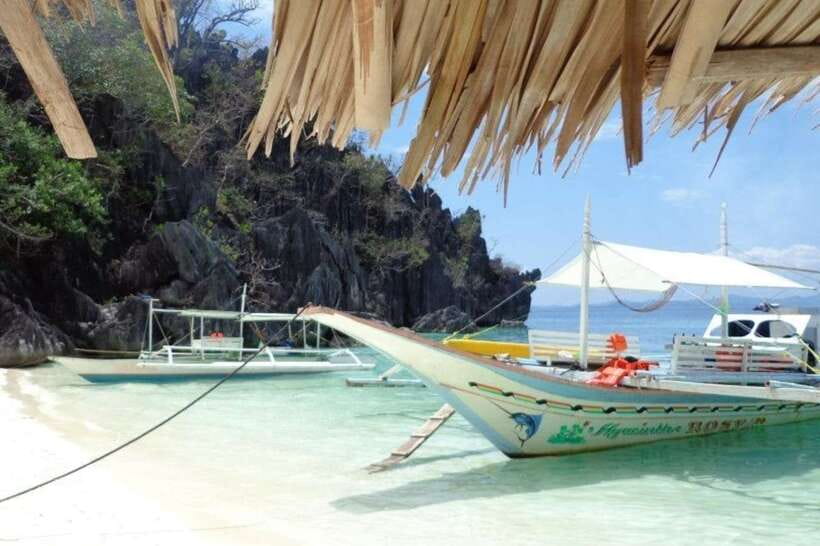 Coron: Barracuda Lake, Skeleton Wreck, Twin Lagoon Boat Tour - Coron Boat Tour That Packs the Big Stops into One Day