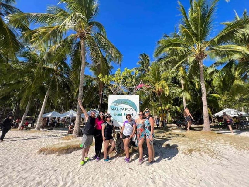 Coron: Island Escapade Tour with Lunch - Boats, safety gear, and what to bring so you’re not stuck