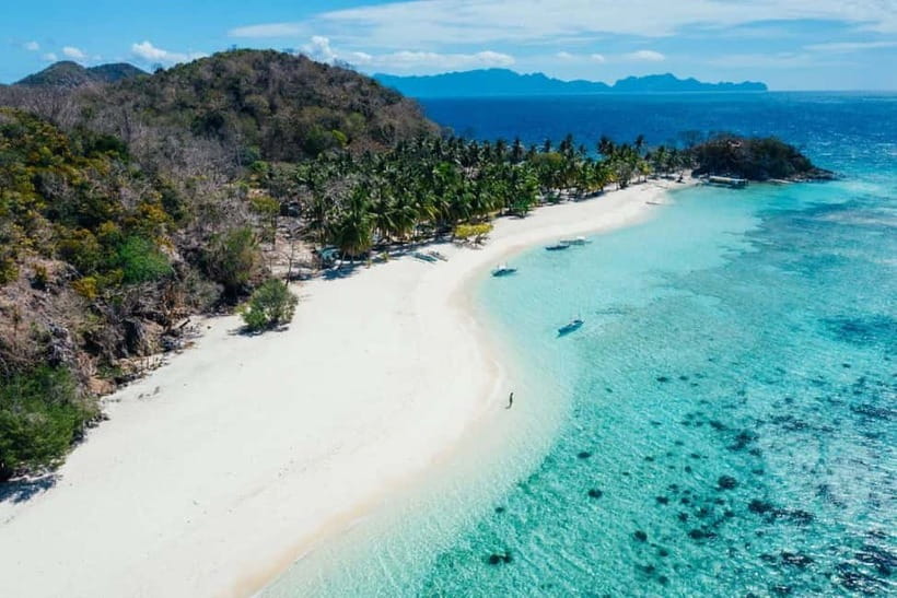 Coron: Island Escapade Tour with Lunch - When the day changes: weather and schedule shifts