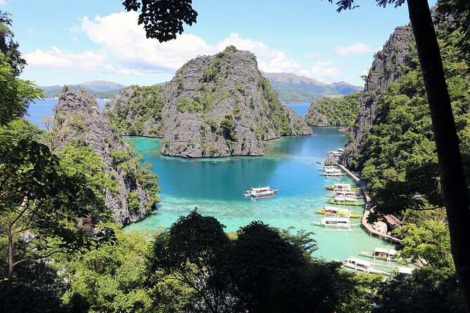 Coron Island Hopping Tour A with Kayangan Lake - Green Lagoon: one hour to swim and snorkel