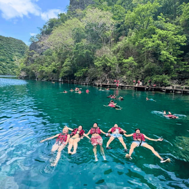 Coron Island Tour: 5 Top Attractions & Island Buffet Feast - The Boat and Safety Setup: What’s Included, What’s Up to You
