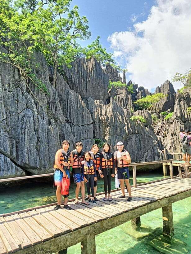 CORON:ISLAND TOUR A Lakes and Snorkeling with Corals - Twin Peaks Coral Garden and Secret Lagoon: A Thermocline Moment