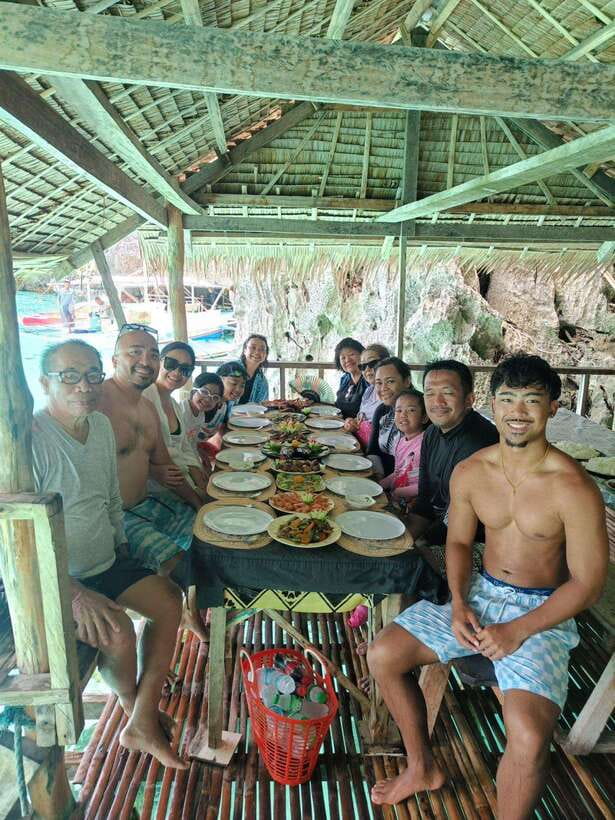 CORON:ISLAND TOUR A Lakes and Snorkeling with Corals - CYC Beach: A Rare Public Beach Feeling in Coron