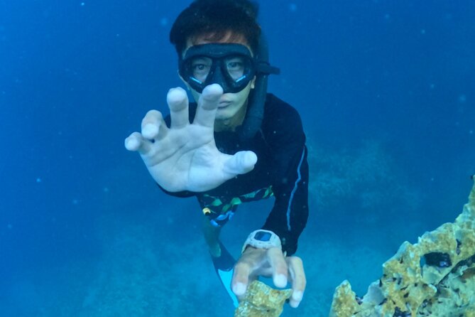 Coron Island Ultimate Tour: Private Boat and Tour Guide - Snorkel gear, kayaking rentals, and a cash check before you board
