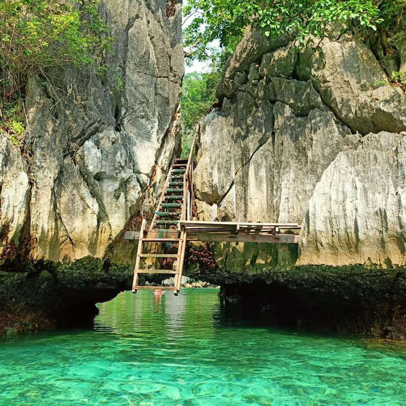 Coron: Kayangan Lake, Twin Lagoon, and Siete Pecados Tour - Kayangan Lake viewpoint hike and the clean-water swim