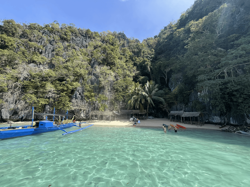 Coron: Private Boat Hire with Guided Tour and Lunch on Beach - When This Private Boat Tour Is the Right Fit