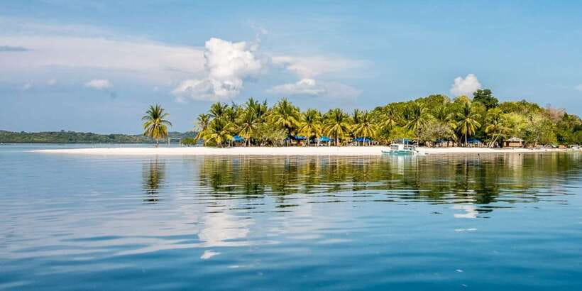 Coron Private Tour D: Reef and Wrecks - Lusong Gunboat: A WWII Wreck That’s Great for Snorkel Viewing
