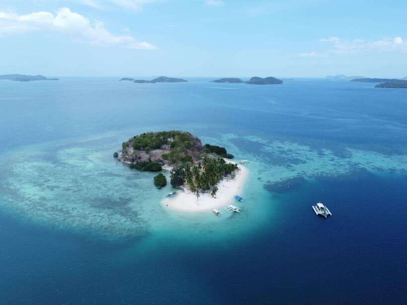 CORON:REEF AND WRECK - 2 JAPANESE WRECK AND PASS ISLAND TOUR - Boat Time, Weather, and What to Do If Rain Shows Up