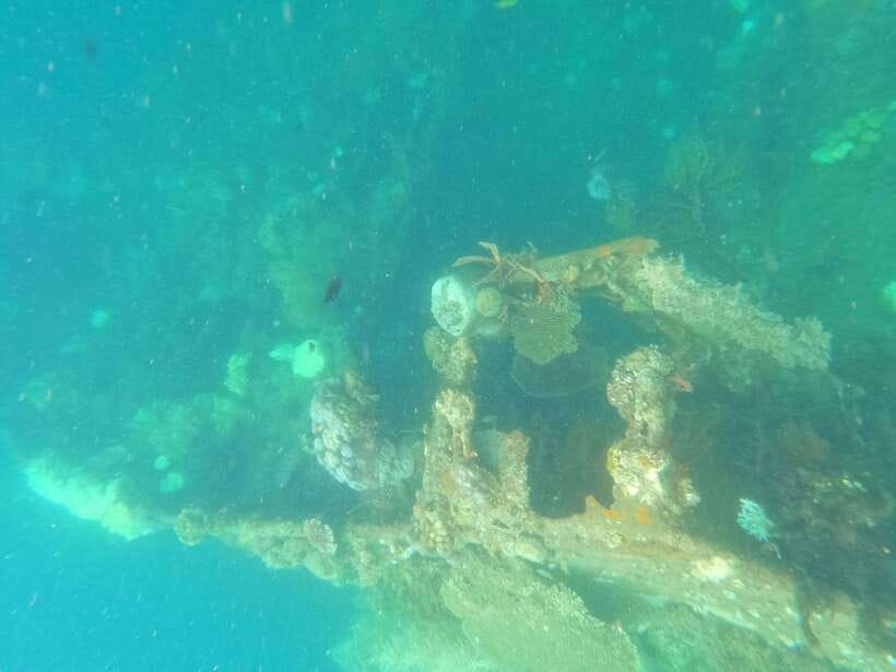 CORON:REEF AND WRECK - 2 JAPANESE WRECK AND PASS ISLAND TOUR - What’s Included Versus What You Must Pack