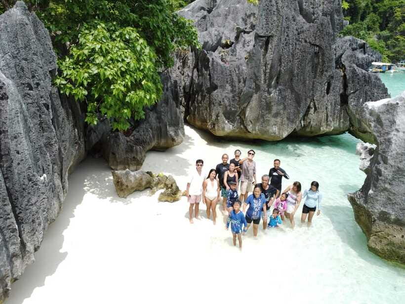 CORON TOUR - PRIVATE BOAT RENTAL with LUNCH (7 Destinations) - Barracuda Lake and the Water-Layer Effect