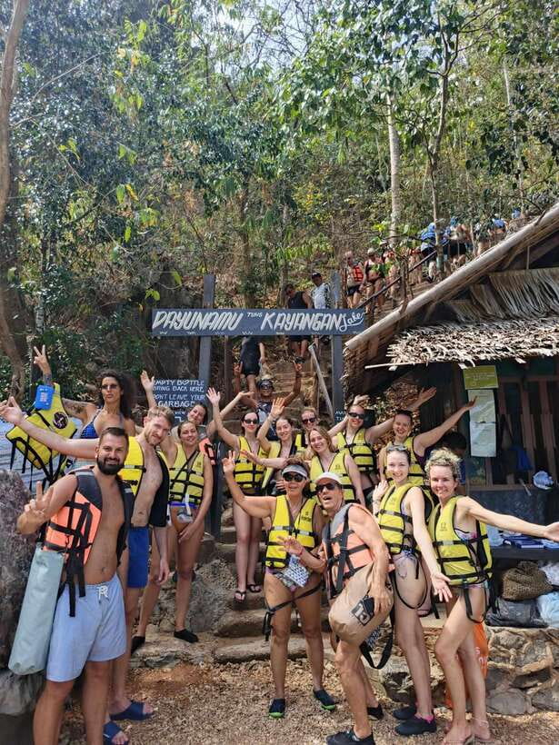 Coron Ultimate Tour: 7 Destinations with Lunch & Transfers - Key things to know before you go