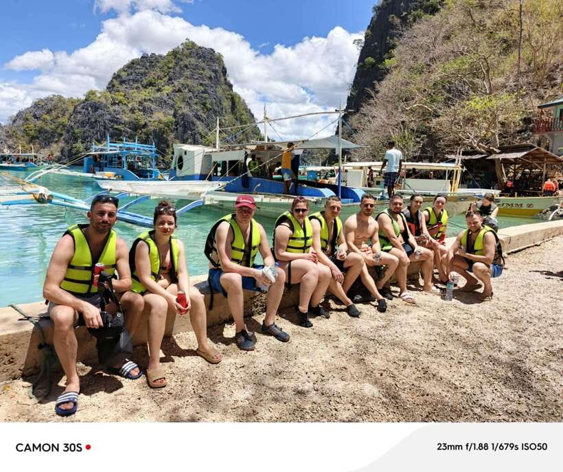 Coron Ultimate Tour: 7 Destinations with Lunch & Transfers - Barracuda Lake: The Thermocline Swim That Feels Like Two Different Waters