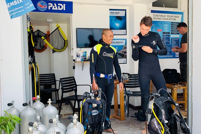 DiveGurus - Open Water Diver Course SSI/PADI - The Open-Water Boat Sessions: Turning Skills Into Real Scuba