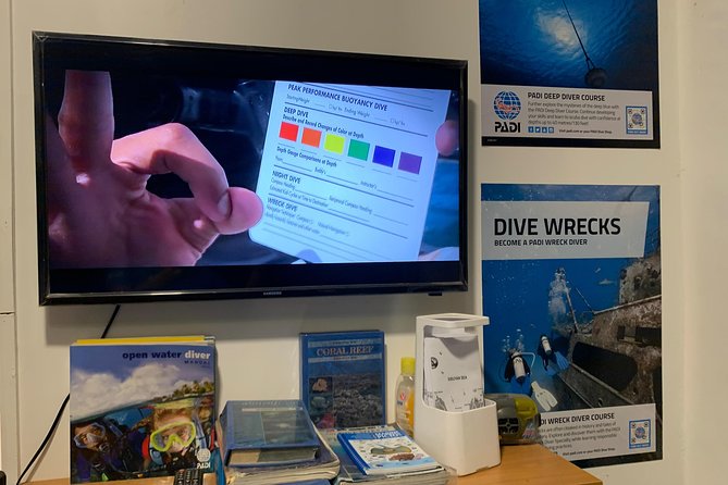 DiveGurus - Open Water Diver Course SSI/PADI - SSI vs PADI: How to Choose Without Guessing