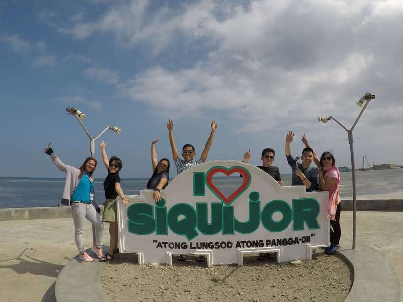 Dumaguete: Siquijor Island & Cambugahay Falls Private Tour - Paliton Beach: Natural Beauty With Less Hurry
