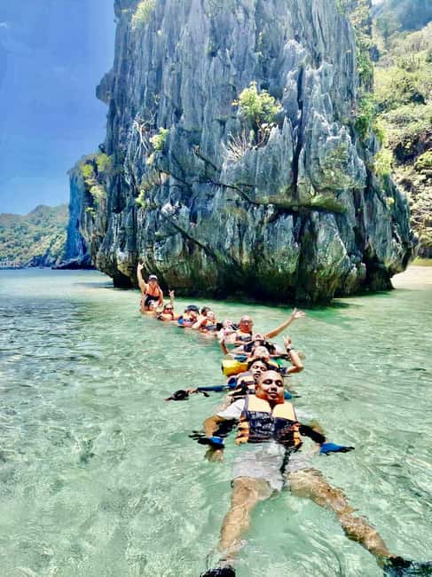 El Nido: Big Lagoon Kayaking & Island Adventure - Meeting at Marber’s and what the 6 hours feels like