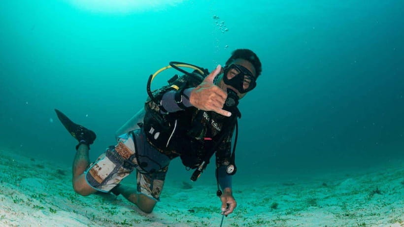 El Nido: Discover Scuba Diving with Manta Rays in Sibaltan - Brunch and downtime: a smart break between two water sessions