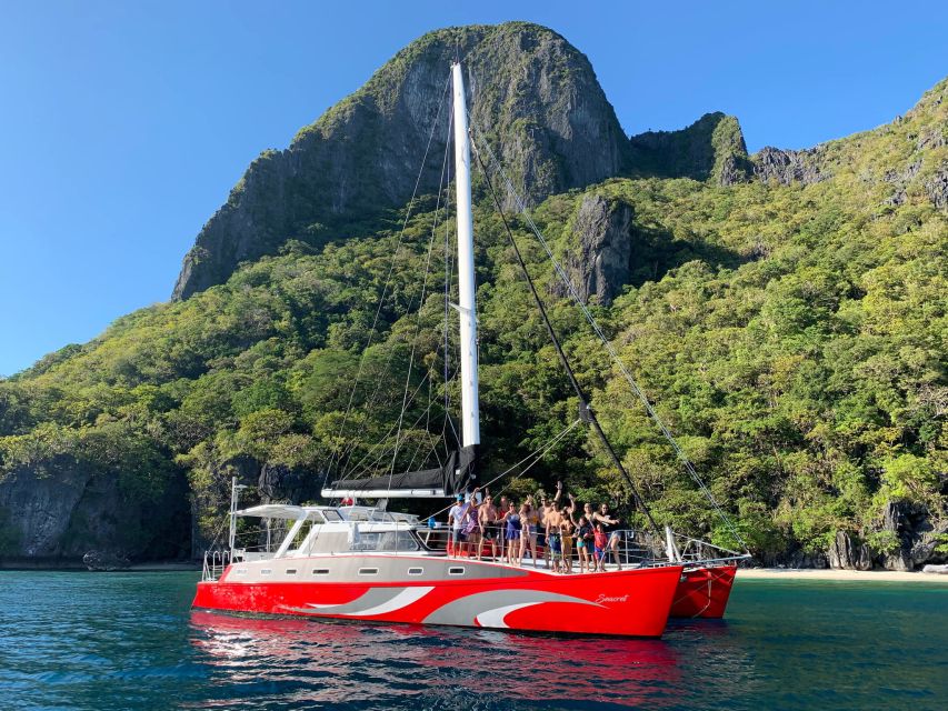 El Nido: Full-Day Premium Island Hopping Catamaran Cruise - Photos, Snorkeling Help, and the Crew’s Day-Making Service