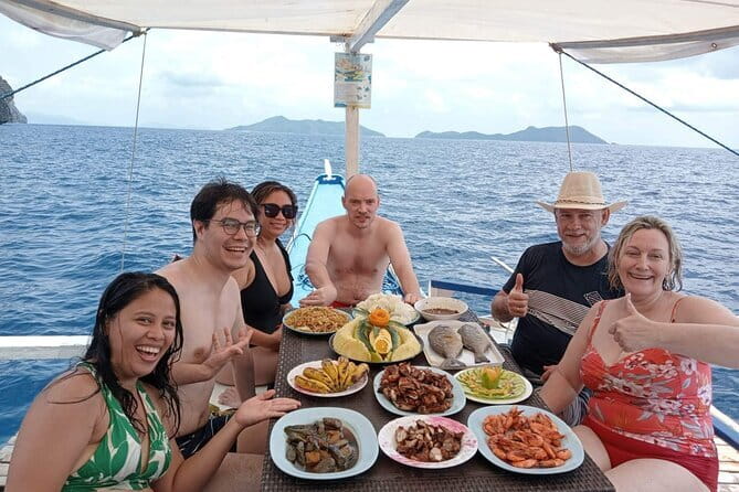 El Nido Group Tour A with Beach Lunch - Shimizu Island snorkeling: clear water, but not guaranteed to be teeming with big fish